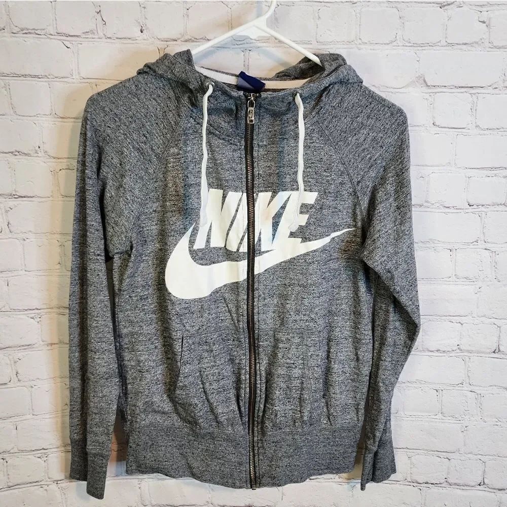 Women's Nike full zip hoodie sweatshirt, size small